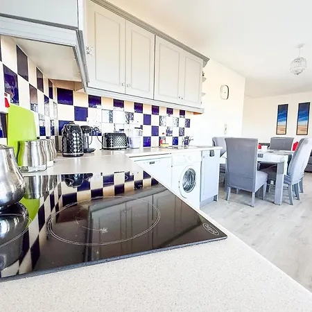 Peak View Main Апартаменты