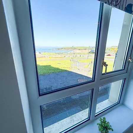 Peak View Main Апартаменты